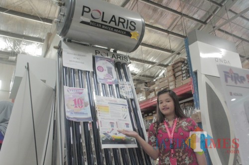 Graha Bangunan selalu memberikan layanan terbaik kepada customer.(Foto : Aunur Rofiq/BlitarTIMES)