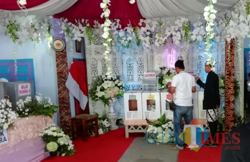 Hasil suara Pemilu 2019 via quick count disebut abal-abal oleh Prabowo. Lembaga survei tantang buka data. (Nana)
