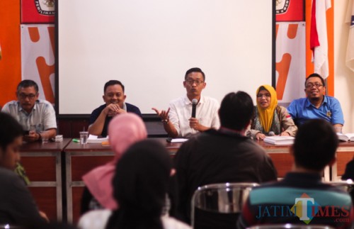 Rapat koordinasi KPU Kota Malang terkait PSU di dua TPS. (Luqmanul Hakim/Malang Times)