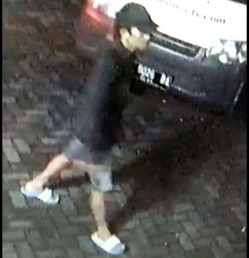 Pelaku yang terekam CCTV (ist)
