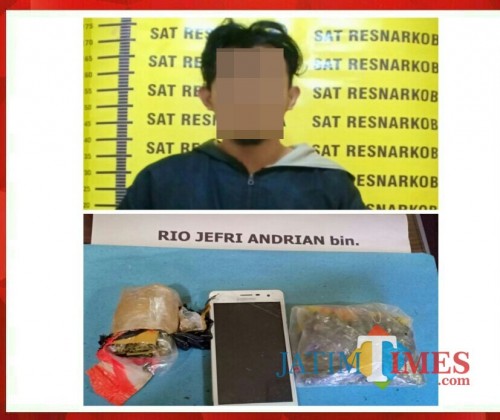 Rio Jefri Andrian tersangka beserta barang bukti narkoba saat diringkus petugas kepolisian, Kabupaten Malang (Foto : Humas Polres Malang for MalangTIMES)