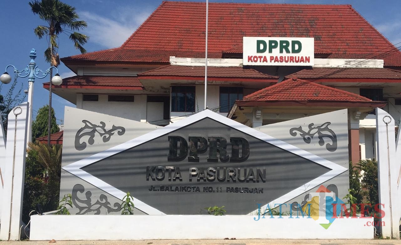 Kantor DPRD Kota Pasuruan.