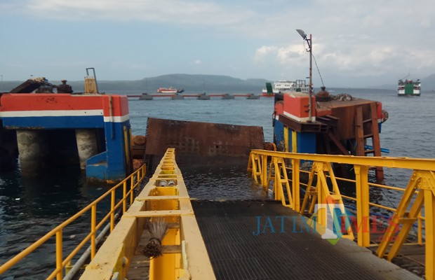 Kondisi dermaga Ponton Pelabuhan Ketapang