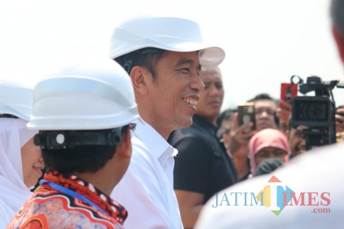Presiden Joko Widodo usai meresmikan tol Malang-Pandaan di seksi 3 Singosari. (Istimewa)