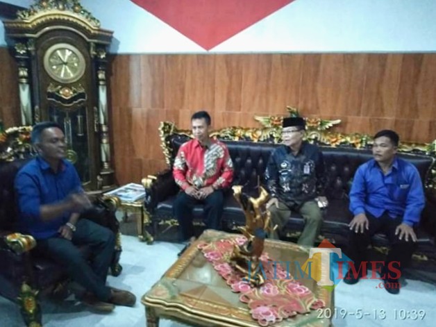 Ketua DPC BPAN LAI Banyuwangi Alif HW saat disambut Ketum DPP LAI dikantor JL Raya Pintu II TMII Jakarta Timur, Senin (13/5/19)