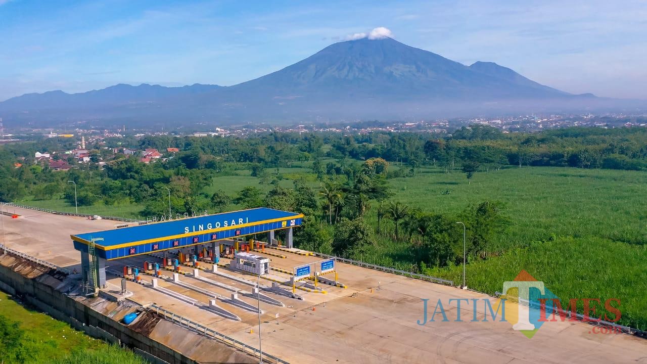 Lansekap Tol Malang-Pandaan di gerbang Singosari, Kabupaten Malang. (Foto: Setneg RI)