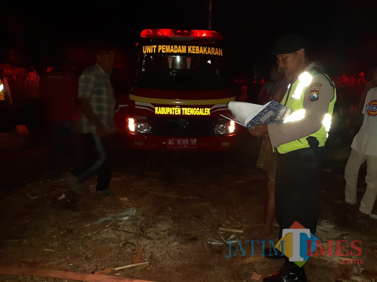 Petugas lakukan olah TKP