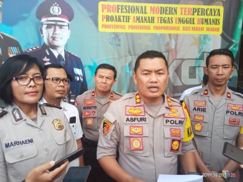 Kapolres Malang Kota AKBP Asfuri SIK, SH, MH saat merilis pelaku mutilasi (Anggara Sudiongko/MalangTIMES)