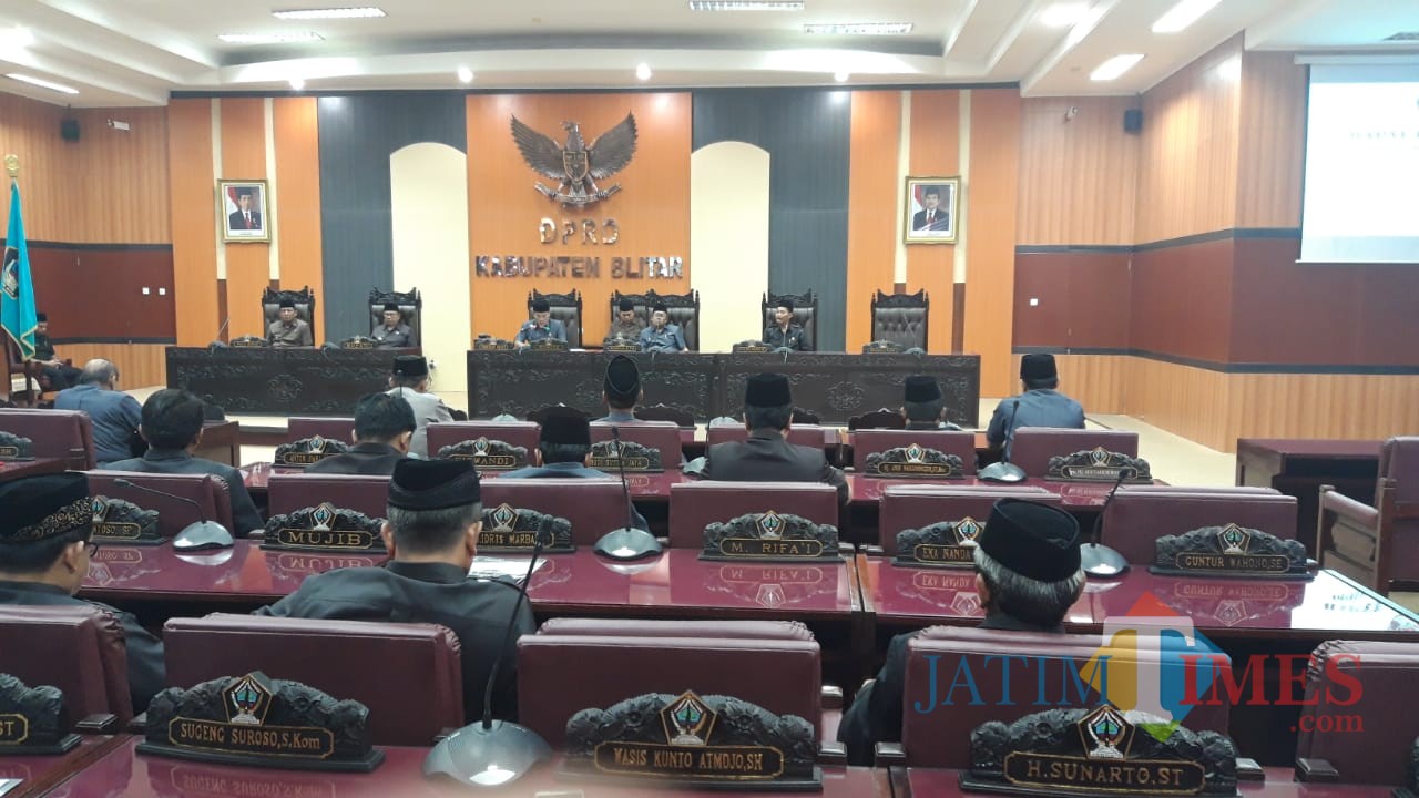 Rapat Paripurna DPRD Kabupaten Blitar membahas 4 Ranperda usulan eksekutif