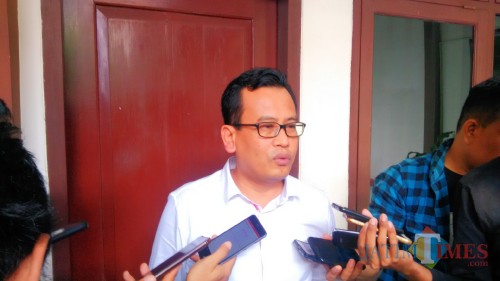 Wakil Ketua DPRD, Adib Makarim. (foto : Joko Pramono/Jatim Times)