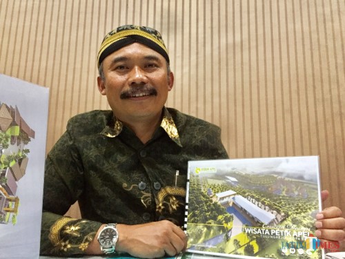Kepala Desa Tulungrejo Suliyono. (Foto: Irsya Richa/MalangTIMES)