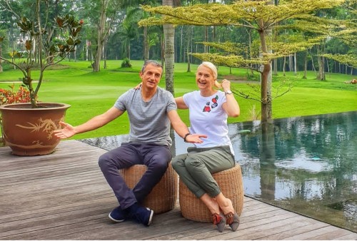 Milomir Seslija bersama Jelica Seslija (instagram @milojelica28)