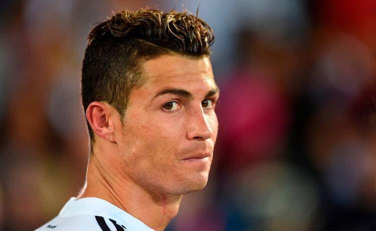 Cristiano Ronaldo salah satu atlet yang memiliki gaji fantastic dan endorse tertinggi. (Foto: istimewa)