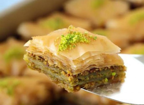 Makanan khas Hari Raya Idul Fitri di negara Yaman, Bin al Sahan (istimewa)