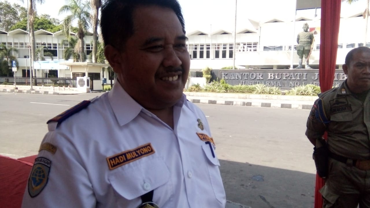 Kepala Dishub Jember Drs. Hadi Mulyono