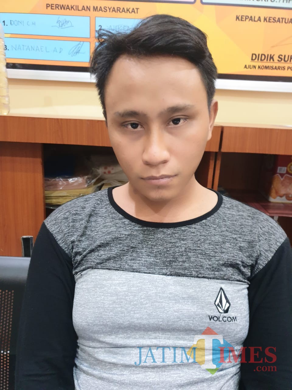 Tersangka Kepol ditahan di Mapolres Blitar