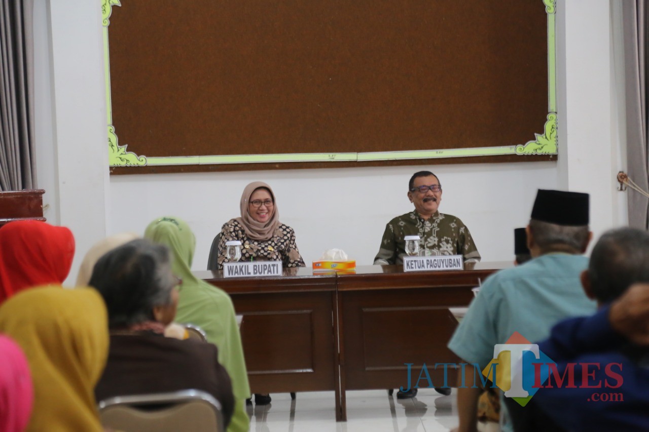 Acara halal bihalal bersama para pensiunan PNS di lingkungan Pemkab Lumajang (Foto : Doc Humas / Jatim TIMES)
