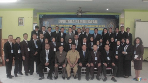 Pembukaan Diklat PIM IV di LEC Garum.(Foto : Aunur Rofiq/BlitarTIMES)