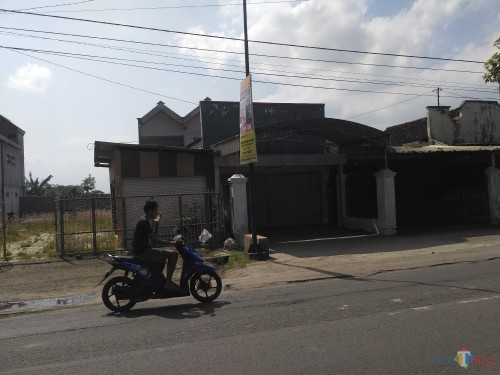TKP dugaan pembunuhan Ngingas yang mengakibatkan dua orang tewas dan belum terungkap / Foto : Anang Basso / Tulungagung TIMES