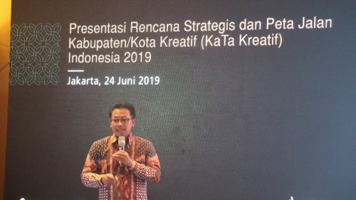 Wali Kota Malang Sutiaji saat melakukan pemaparan dihadapan Badam Ekonomi Kreatif (Bekraf) (Humas Pemkot Malang for MalangTIMES).