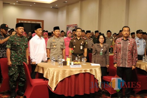 Kapolres AKBP Tofik Sukendar bersama unsur Forkompida dan seluruh elemen masyarakat dalam halal bihalal Kebangsaan / Foto : Dokpol / Tulungagung TIMES