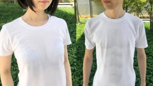 Tampilan t-shirt yang bakal bikin tubuhmu terlihat ideal (Foto: Istimewa)