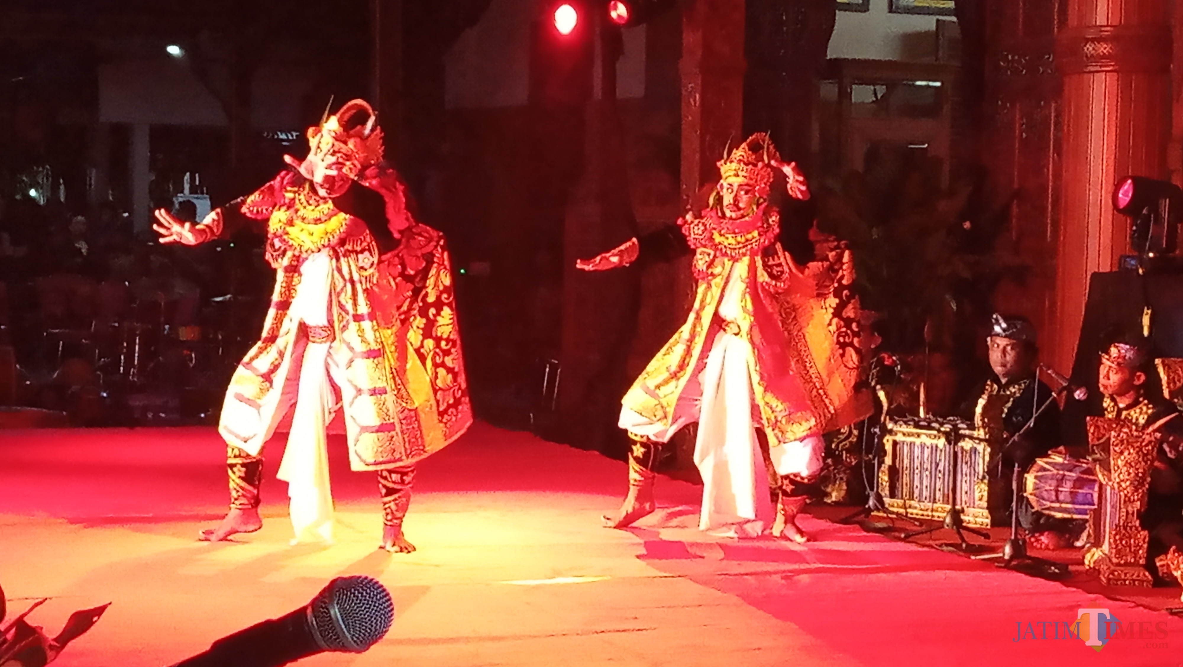 Gelaran Festival Panji di pendopo Tulungagung (foto : Joko Pramono/Jatim Times)