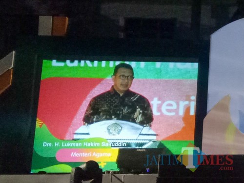 Menteri Agama Drs H Lukman Hakim Saifuddin saat memberi sambutan di pembukaan PIONIR IX 2019 di UIN Malang. (Foto: Imarotul Izzah/MalangTIMES)