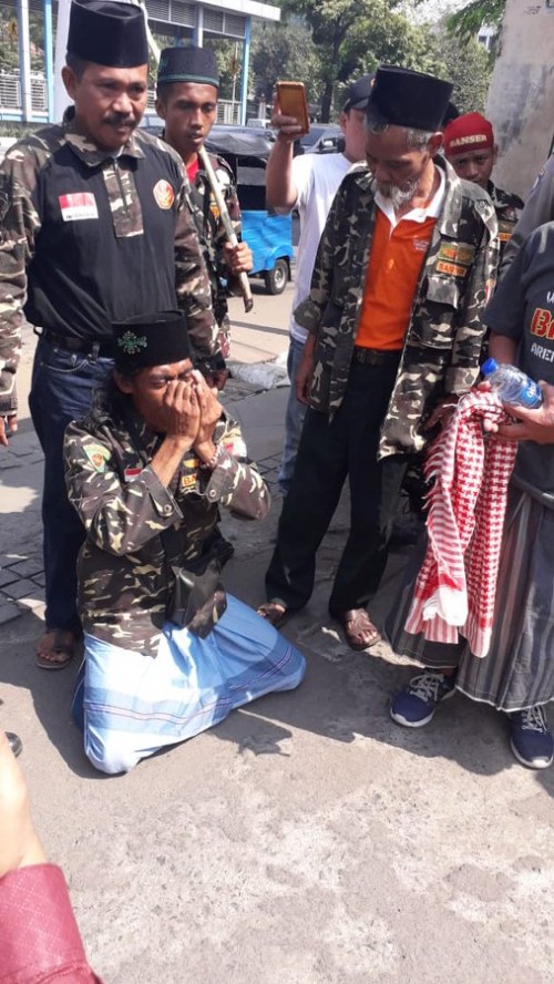 Ma'sum Arief Hidayat Banser dari Sumsel tunaikan nadzar berjalan kaki taklukkan 600 Km atas kemenangan Jokowi-Ma'ruf (Ist)