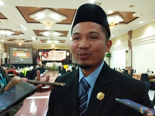 Ketua KPU Kota Batu, Mardiono. (Foto: Irsya Richa/MalangTIMES)