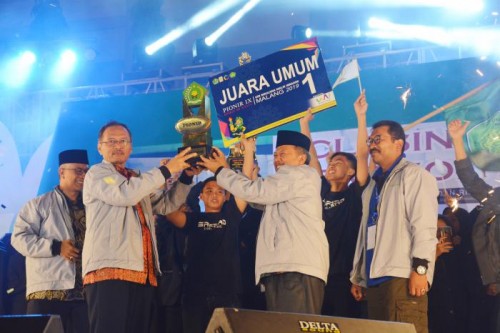 UIN Malang menjadi juara umum dalam PIONOR ke-9 2019. (Foto: Humas)