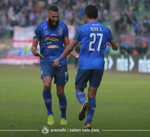 Dua striker Arema FC yang terancam absen saat menghadapi Kalteng Putra (official Arema FC)