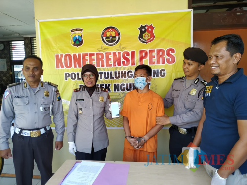 Fais saat di rilis di Mapolsek Ngunut / Foto : Anang Basso / Tulungagung TIMES