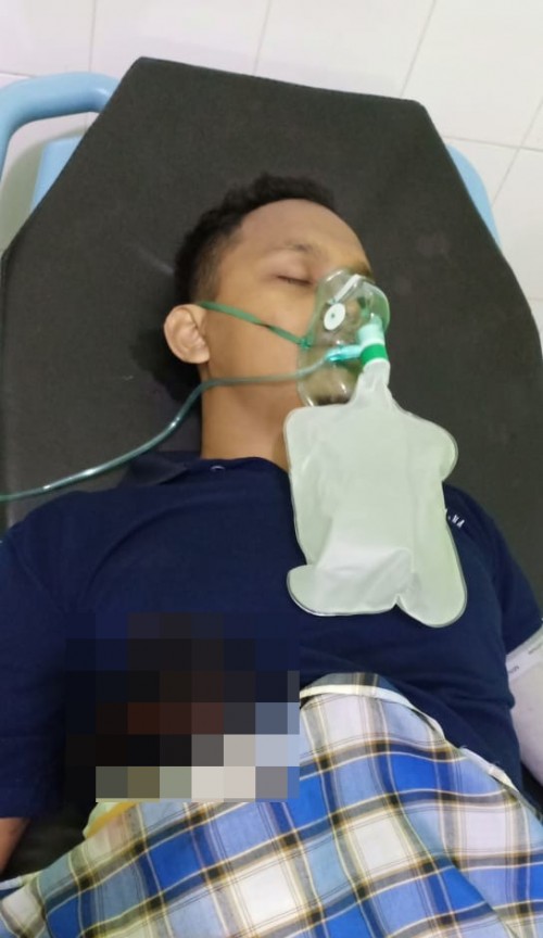 Kondisi korban yang mengalami luka parah saat menjalani perawatan intensif usai dianiaya dengan cara ditusuk pisau (Foto : Polsek Donomulyo for MalangTIMES)