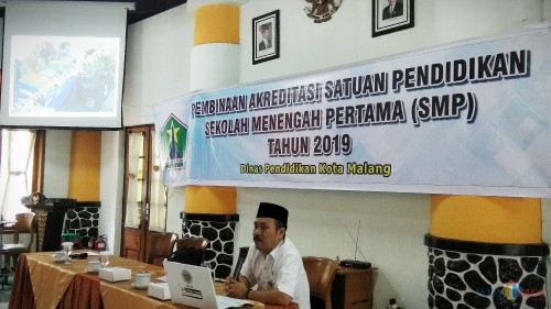 Kegiatan pembinaan satuan pendidikan di Kota Malang yang akan melakukan akreditasi tahun depan. (Foto: Nurlayla Ratri/MalangTIMES)