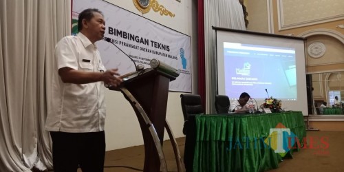 Sekda Kabupaten Malang Didik Budi Muljono saat memberikan sambutan dan penekanan atas kinerja ASN Kabupaten Malang, beberapa waktu lalu (Pemkab Malang for MALANGTIMES)