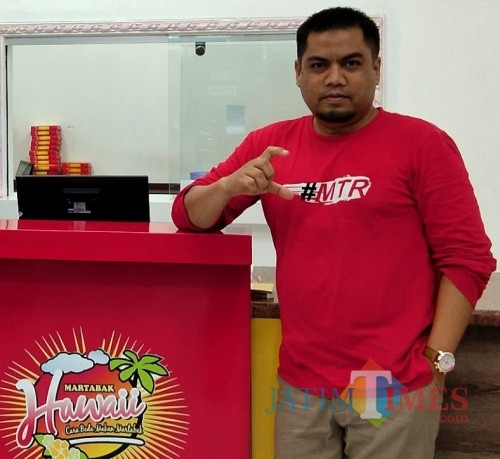 Rahman setiadi rela melepas PNS demi menjadi seorang penjual martabak