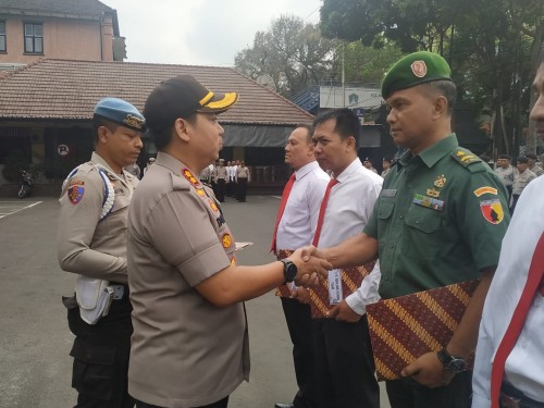 Selain anggota Polres Malang Kota, satu anggota Kodim 0833 dapat reward (ist)