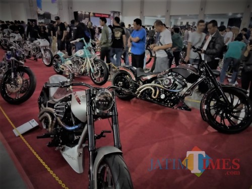 Kustomfest 2019 sukses menyebarkan virus kreatif.(Foto : Aunur Rofiq/BlitarTIMES)