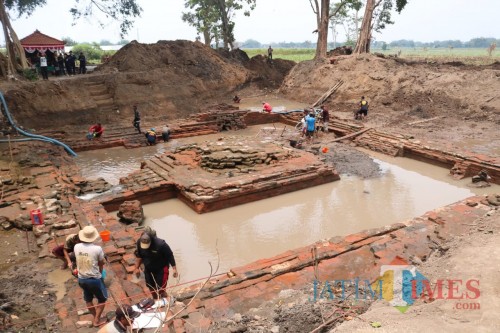 Penampakan situs petirtaan era Majapahit di Sendang Sumberbeji, Desa Kesamben, Kecamatan Ngoro, Jombang. (Foto : Adi Rosul / JombangTIMES)