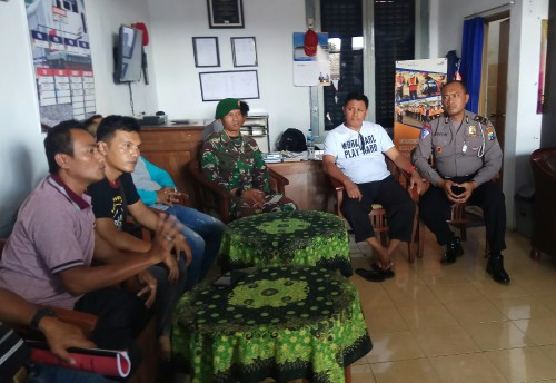 Proses mediasi antara driver taksi online dan Opang