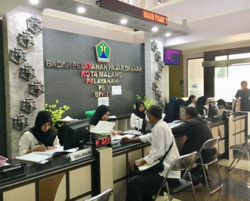 Pelayanan di Kantor BP2D Kota Malang (Humas.malangkota.go.id)