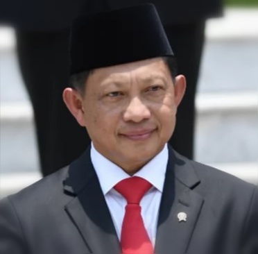Mendagri Tito Karnavian dan tugas barunya terkait potensi penyebaran paham radikal di tubuh ormas (Wikipedia)