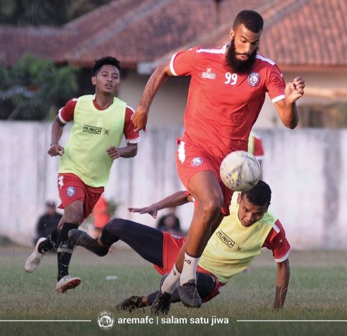 Pemain Arema FC ketika melakukan latihan (Official Arema FC)