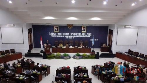 Sidang paripurna DPRD Kota Malang (Pipit Anggraeni/MalangTIMES)