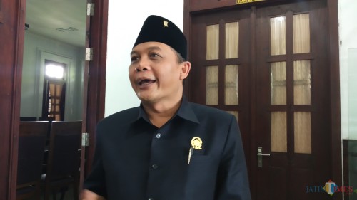 Ketua DPRD Kota Malang, I Made Riandiana Kartika (Pipit Anggraeni/MalangTIMES).