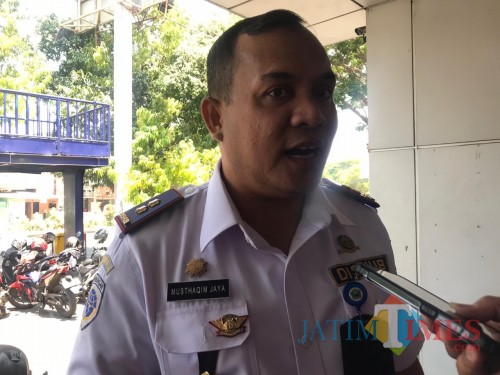 Kabid Daltib dan Plt Kabid Parkir Dinas Perhubungan (Dishub) Kota Malang Mustaqim Jaya (Pipit Anggraeni/MalangTIMES).