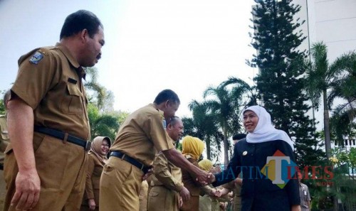 Ilustrasi PNS di lingkungan kerja Pemprov Jatim