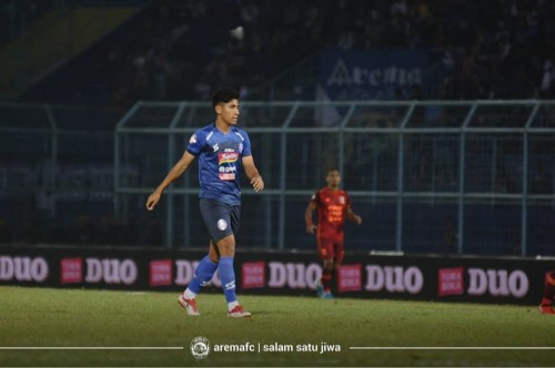 Gelandang muda Arema FC Hanif Sjahbandi (official Arema FC)