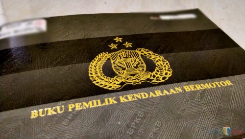 BPKB kendaran asli (Anggara Sudiongko/MalangTIMES)